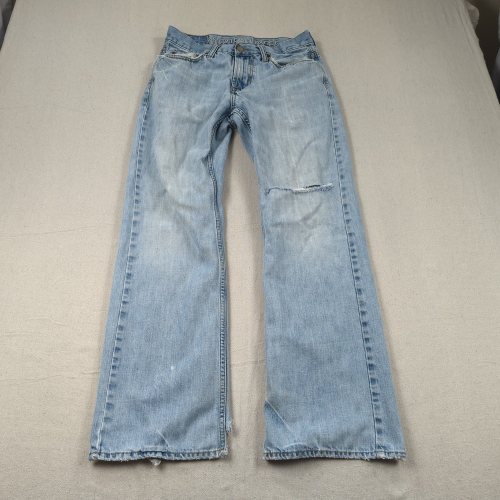 American Eagle Jeans Mens 30x32 Blue Boot Cut Distressed Light Wash Western